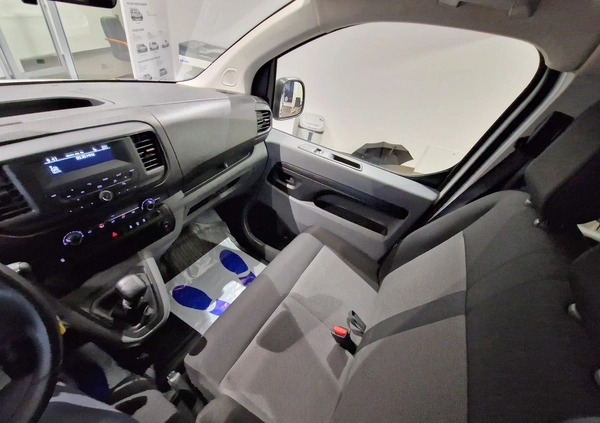 Toyota ProAce cena 132900 przebieg: 100000, rok produkcji 2021 z Poznań małe 121